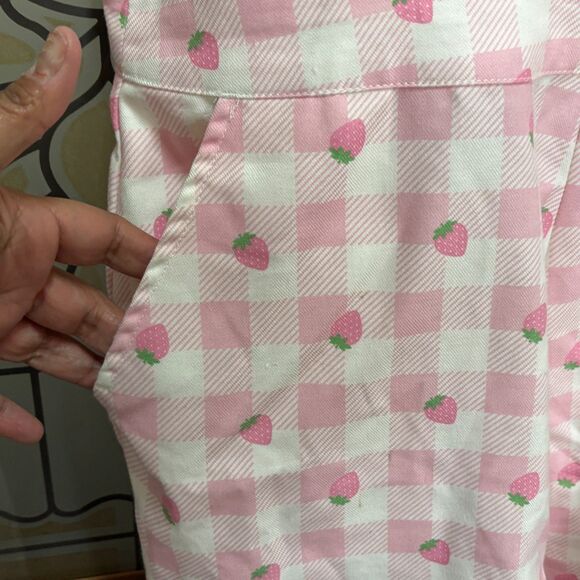Hot Topic Pink Strawberry Gingham Heart Bib Shortalls Overalls Milk Maid Size L - Picture 10 of 13